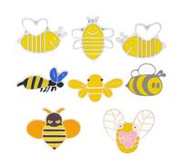 Housoutil 8 Pcs Animal Patterned Brooches Cartoon Enamel Pins with Bling Effect and Alloy Material, Fashion Funny Wardrobe Accessories for Girlfriend or Wife, for Graduation Period or Event