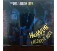 Howlin at the Halloween Moon