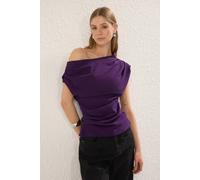 Hoxton Gal Regular Fit Asymmetric Off-Shoulder Draped Knit Blouse In Purple Purple