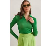 Hoxton Gal Slim Fit Ribbed Zip Neck Stretch Top In Green Green S