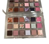 Huda Beauty Rose Quartz Eyeshadow Palette Make Up