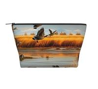 Hunting Flying Wild Duck 5 Print Makeup Bag Trapezoid Travel Cosmetic Organiser Stylish Storage for Beauty & Gifts for Women Girls