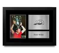HWC Trading FR A4 Peter Withe Aston Villa Gifts Printed Signed Autograph Picture for Football Fans and Supporters - A4 Framed