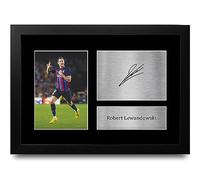 HWC Trading FR A4 Robert Lewandowski Barcelona Gifts Printed Signed Autograph Picture for Football Fans and Supporters - A4 Framed