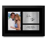 HWC Trading FR A4 Roger Moore & Tanya Roberts James Bond A View To A Kill Gifts Printed Signed Autograph Picture for Movie Memorabilia Fans - A4 Framed