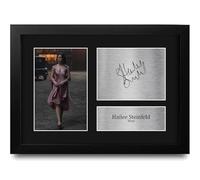 HWC Trading Hailee Steinfeld Sinners Mary Gifts Printed Signed Autograph Picture for Movie Memorabilia Fans - A4 Framed