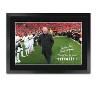 HWC Trading Sir Alex Ferguson Red Devils Gifts Printed Signed Autograph Picture for Football Fans and Supporters - A3 Framed (ID-009305)