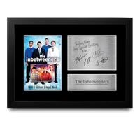 HWC Trading The Inbetweeners Cast Personalised Gift - Signed Autograph Picture, Framed A4 TV Memorabilia with Custom Name Message for Birthday Christmas Wedding