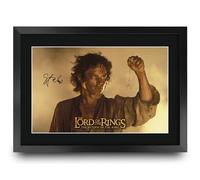HWC Trading The Lord of the Rings - The Return of the King Scene 2 Gifts Printed Signed Autograph Picture for Movie Memorabilia Fans - A3 Framed