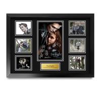 HWC Trading Twilight Gifts Printed Signed Autograph Presentation Display Montage for Movie Memorabilia Fans - A2 Framed (ID-006599)