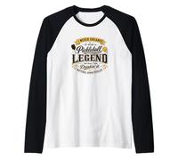 I Never Dreamed of Being A Pickleball Legend Drinkin It Raglan Baseball Tee