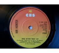 Ian Hunter - IAN HUNTER Once Bitten Twice Shy UK 7" 45 [Vinyl] Ian Hunter