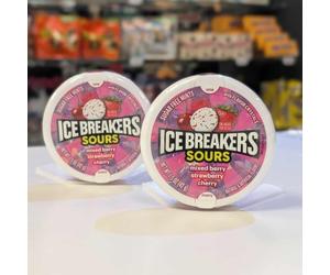 Ice Breakers Sours Strawberry Cherry Berry 42g x 2 Tubs USA Import