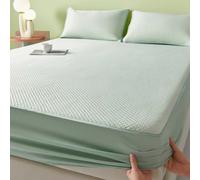 Ice Silk Cooling Bed Sheet, Deep Pocket Ultra Soft Fitted Bed Cover, Cooling Fitted Sheet for Summer Hot Sleepers & Cool Rest, Breathable Bedding (180x200cm,Green)