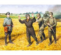ICM 1:35 Operation Barbarossa June 22nd 1941 with 4 Figures Plastic Model Kit