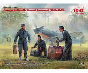 ICM 32109 German Luftwaffe Ground Personnel 1:32 Figure Model Kit