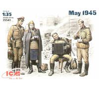 ICM 35541 Soviet Military men at rest Set of 4 figures 1:35 Figure Model Kit
