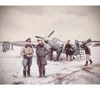 ICM48804 - ICM 1:48 - Bf 109F-4 W/ German Luftwaffe Personnel