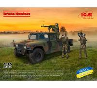 ICM DS3531 Drone Hunters’ Humvee M1097A2 Cargo Carrier, DShKM & Crew Figures