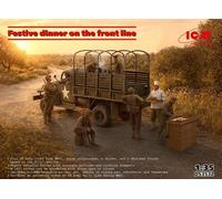ICM Model Kit DS3532 - 1:35 Festive Dinner on the Front Line - U.S. WWII Kitchen Truck & Figures