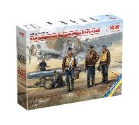 ICM RAF Bomber & Torpedo Pilots (1939-1945) 5 Figures