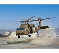 Icm Uh-60A Black Hawk Helicopter With 3 Crew Figures