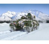 ICM 72912 M2 Bradley US IFV 1:72 Model Kit
