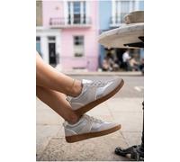 Ikrush Saoirse Retro Style Trainers In Silver Silver
