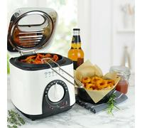 Lloytron E6010WI KitchenPerfected 1.0Ltr 950W Compact Deep Fryer - White