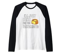 I'm Just Here for The Pasticciotto Leccese Italian Dessert Raglan Baseball Tee