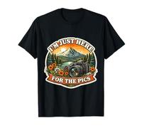 I'm Just Here for The Pics Photographer Influencer Hiker Fun T-Shirt