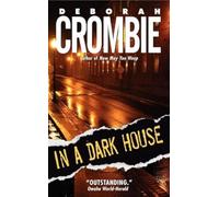 In a Dark House: 10 (Duncan Kincaid/Gemma James Novels)