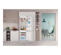 Indesit INC18 T112 UK fridge-freezer 250 L E White