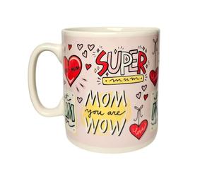 indigo® Giant Novelty Mug 900ml - Extra Large Coffee Mug “Super Mum” - Pink Ceramic Jumbo Tea Cup with Heart Design - Funny Gift for Mother’s Day, Birthday Present - Gift Boxed