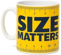 indigo® Giant Novelty Mug 900ml Extra Large Funny Coffee Mug with Ruler Measuring Design Jumbo Ceramic Tea Cup Oversized Big Brew Mug Microwave Dishwasher Safe Gift for Him Her Home Office