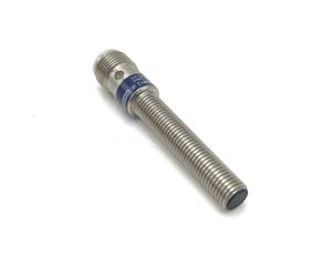 Inductive Proximity Sensor XS608B1PAM12 Telemecanique 2.5mm PNP NO M12
