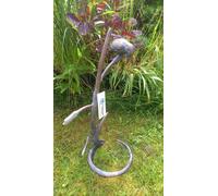 Inspirational Gifting Kingfisher on Reeds Garden Ornament Sculpture with an Aged Bronze Finish - Sculpture - Cast Iron - 1