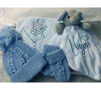 inspired creative design Personalised Baby Gift Set with Blanket, Knitted Hat and Mittens, Cute Comforter, Personalised Baby Gift (Blue)