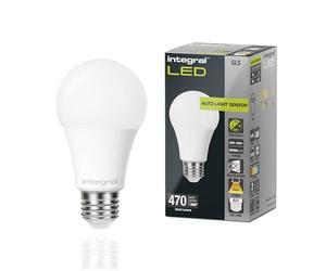 Integral LED E27 Non-Dimmable Dusk to Dawn Dual Sensor Frosted GLS Bulb - Warm White 2700K, 470lm, 4.8W (40W Equivalent) - Energy efficient and Ideal for Outdoor, Porch, Garage, Garden, Patio