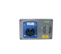 INTERLOCKED SWITCHED SOCKET SPLASHPROOF 32A 240v WALL MOUNTED 3PIN BLUE IP44