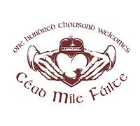 Irish Welcome Claddagh Céad Míle Fáilte Blessing Wall Art Quote Lounge Sticker (Brown)