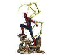 Marvel Avengers Infinity War Iron Spiderman 23 Cm Diorama Multicolor