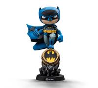 Iron Studios Collectible Statue Art Scale 1/10 Batman on Bat Signal (US IMPORT)