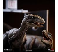 Iron Studios Jurassic Park Art Scale 1/10 Raptors at the Kitchen's Door Figure