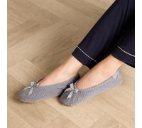 Isotoner® Ladies Popcorn Ballet Slippers Pale Grey Xtra Large (UK 7-8)