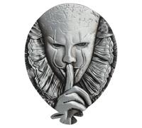 IT Lim ed Ed ion Pennywise Medallion in Metallics IT Metallics