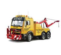 Italeri Mercedes-Benz Wrecker Truck 1:24 Scale Model Kit 93808