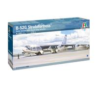 Italeri 1/72 B-52G Stratofortress Early version with Hound Dog Missiles # 1451