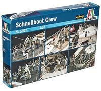Italeri Model Kit S-100 Schnellboot Crew 1:35 Scale - 5607