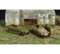 Italeri model figures kit 1/72 Sd Kfz 251/1 Ausf D C